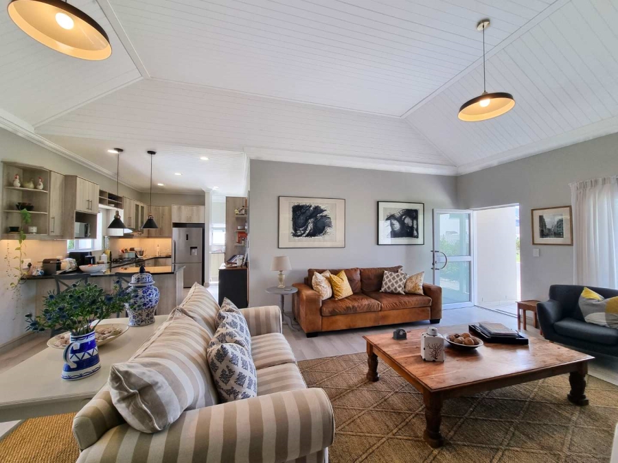 3 Bedroom Property for Sale in Westcliff Western Cape